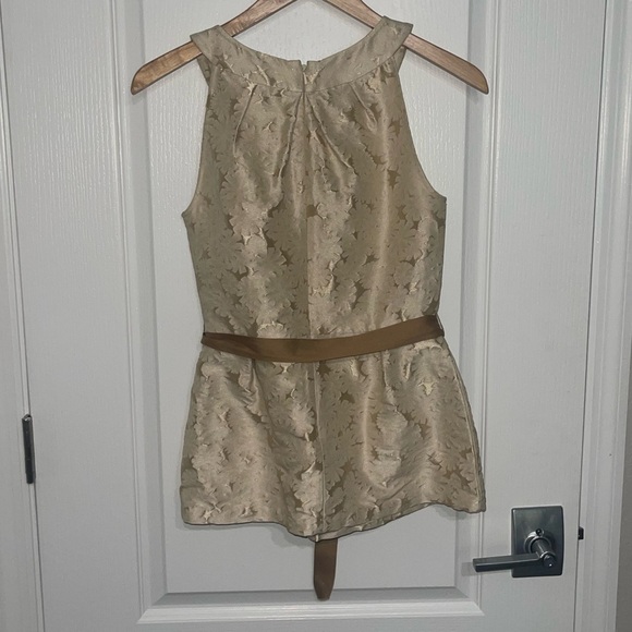 Vera Wang Lavender Label Ivory Cream Gold Metallic Sleeveless Peplum Blouse Bow - Picture 8 of 8